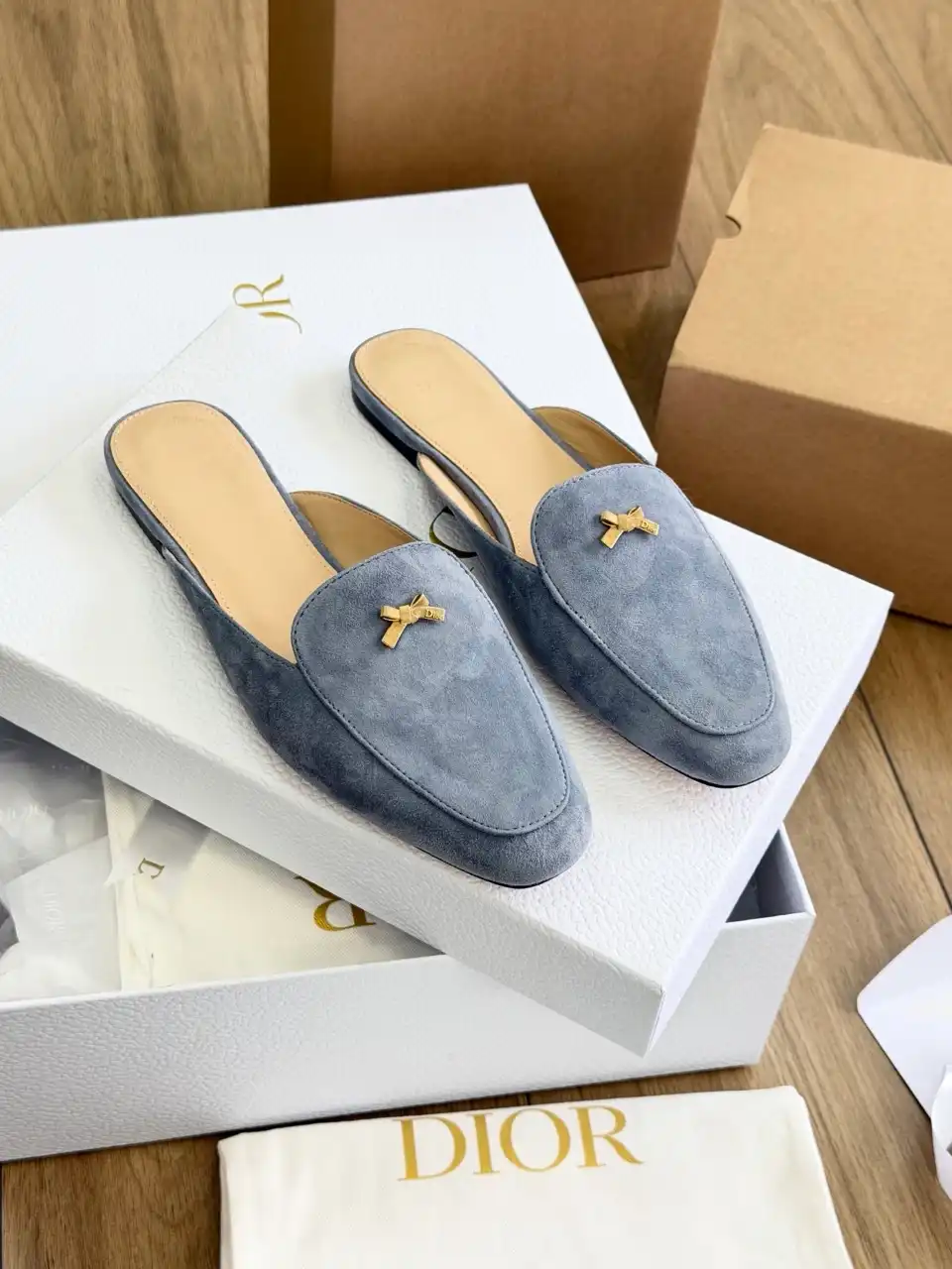 DIOR 디올 베이비 보우 뮬 이미지 3