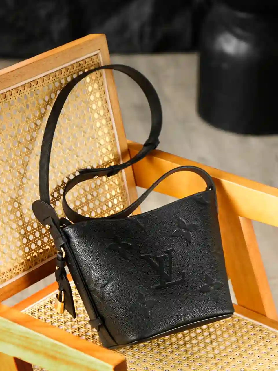 LOUIS VUITTON 루이비통 올인 BB 모노그램 블랙 이미지 2