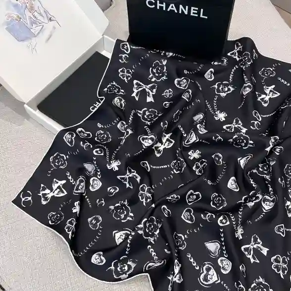 CHANEL 샤넬 스퀘어 스카프_실크 트윌 이미지 5