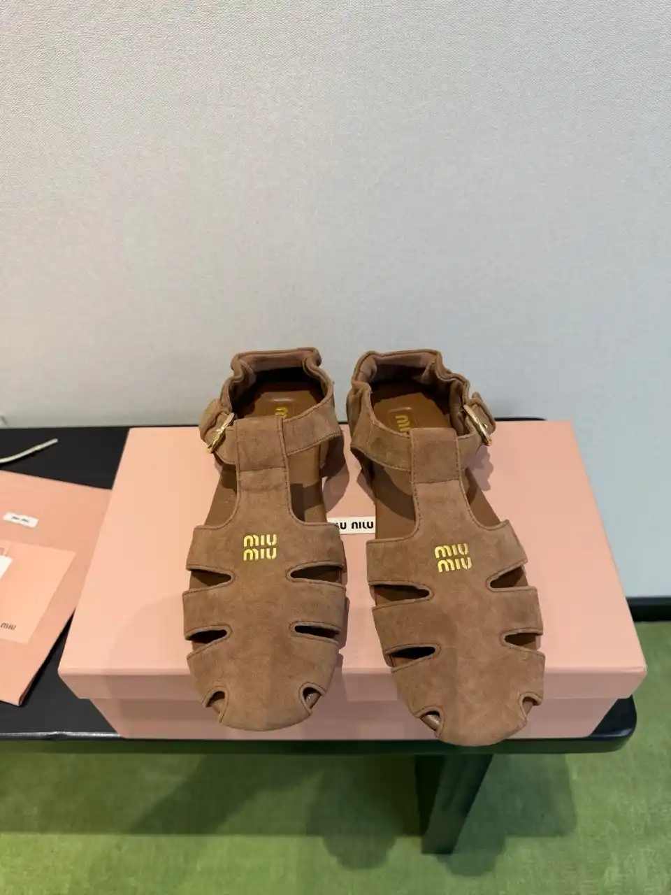 MIU MIU 미우미우 루슈 나파 가죽 피셔맨 샌들 이미지 6