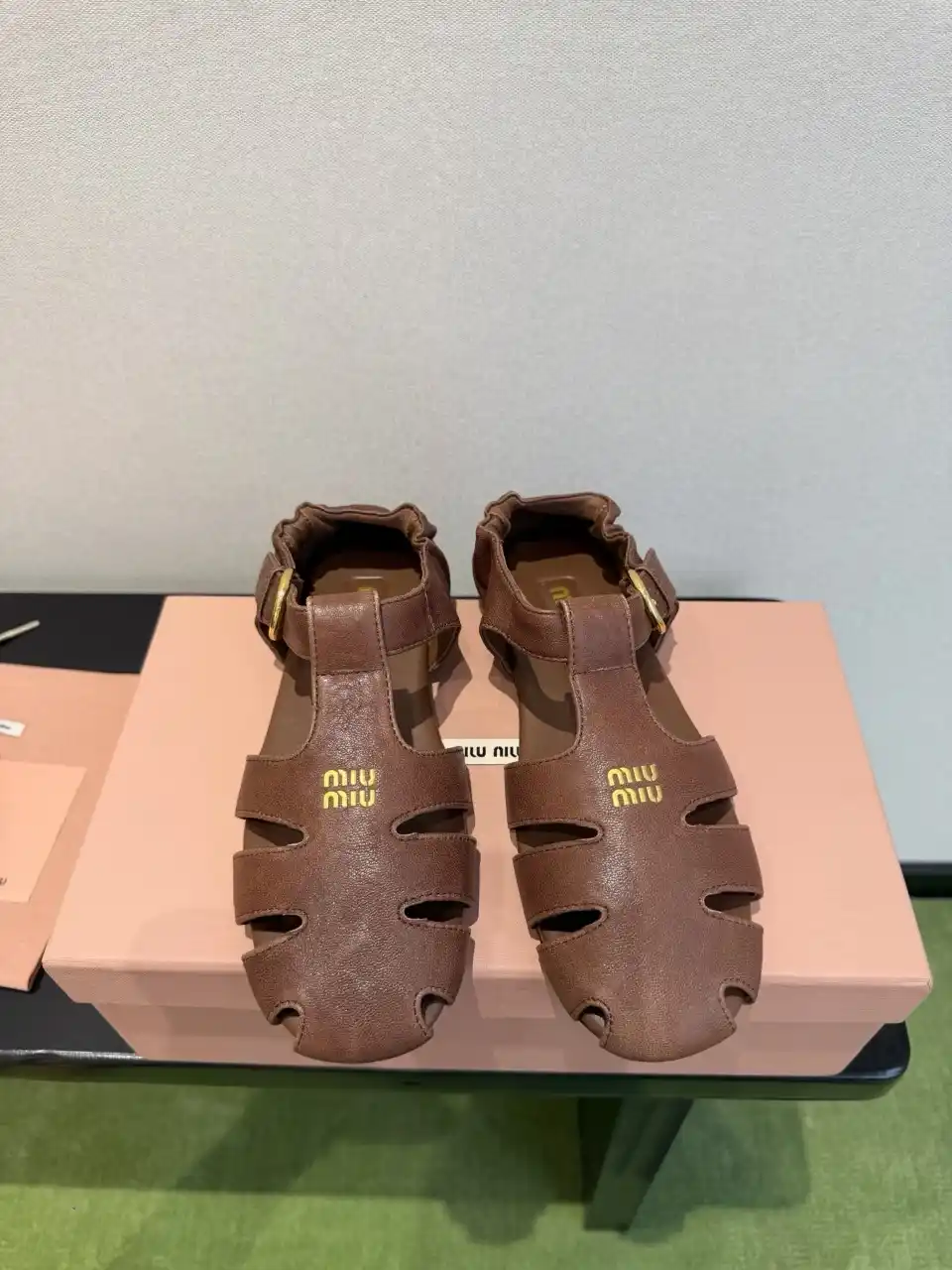 MIU MIU 미우미우 루슈 나파 가죽 피셔맨 샌들 이미지 3