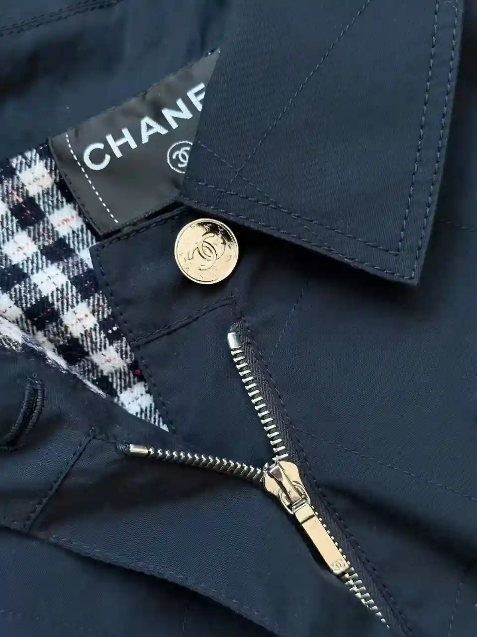 CHANEL 샤넬 CC로고 퀼팅 카고 카라 자켓 이미지 2