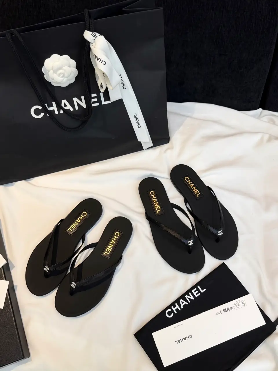 CHANEL 샤넬 CC 로고 플리플랍 슬리퍼_쪼리 이미지 2