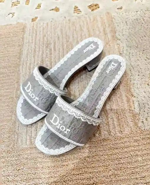 DIOR 디올 덴텔 힐 슬라이드 이미지 2