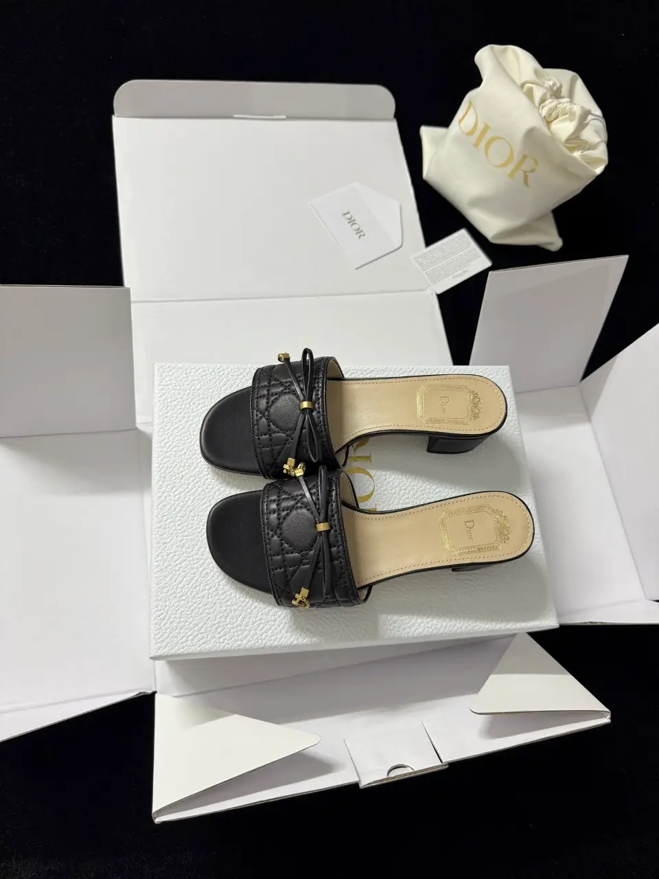 DIOR 디올 까나쥬 힐 슬라이드_블랙 퀼트 까나쥬 램스킨 이미지 2
