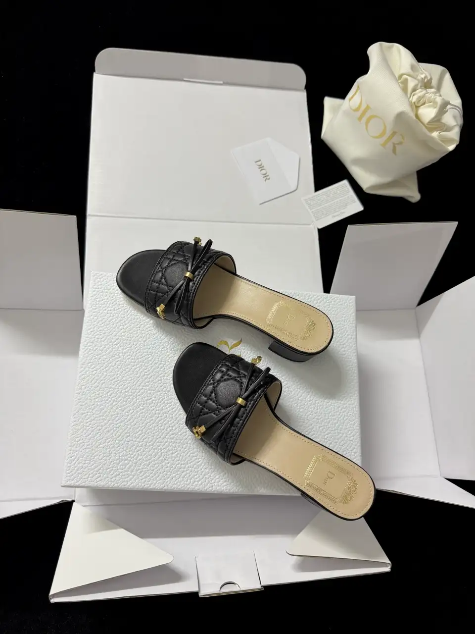 DIOR 디올 까나쥬 힐 슬라이드_블랙 퀼트 까나쥬 램스킨 이미지 4