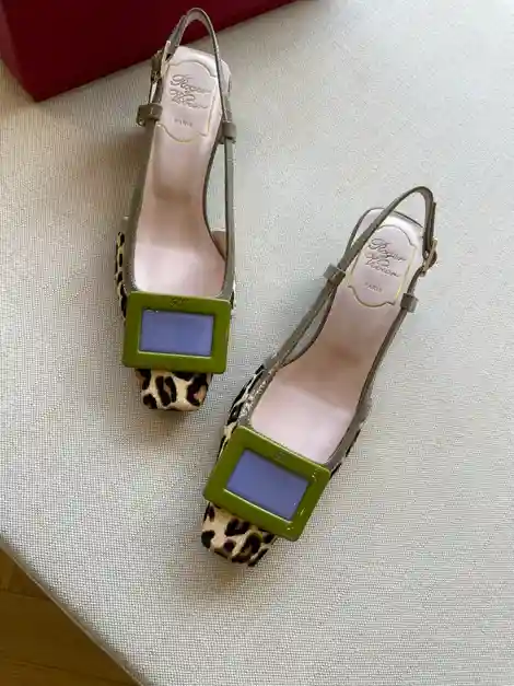 Roger Vivier 로저비비에 벨 비비에 슬링백 펌프스 이미지 4
