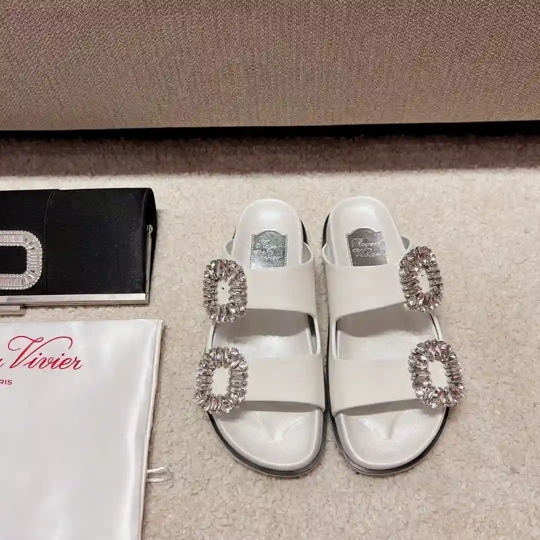 Roger Vivier 로저비비에 슬라이디 비브 버클 슬리퍼 이미지 3