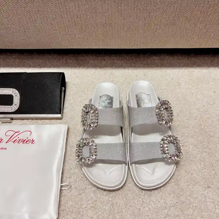 Roger Vivier 로저비비에 슬라이디 비브 버클 슬리퍼 이미지 5