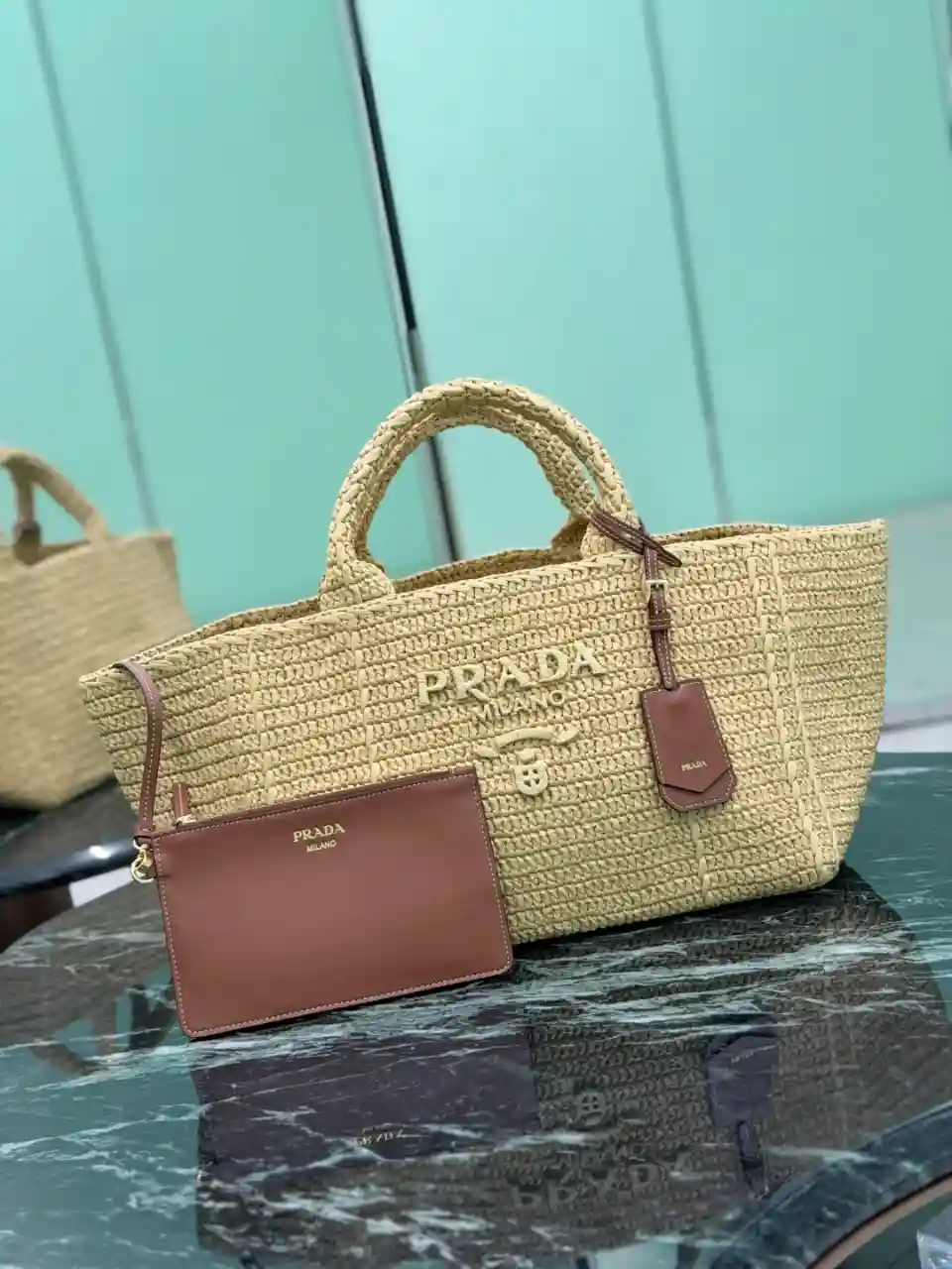 PRADA 프라다 라지 크로셰 토트백 이미지 2