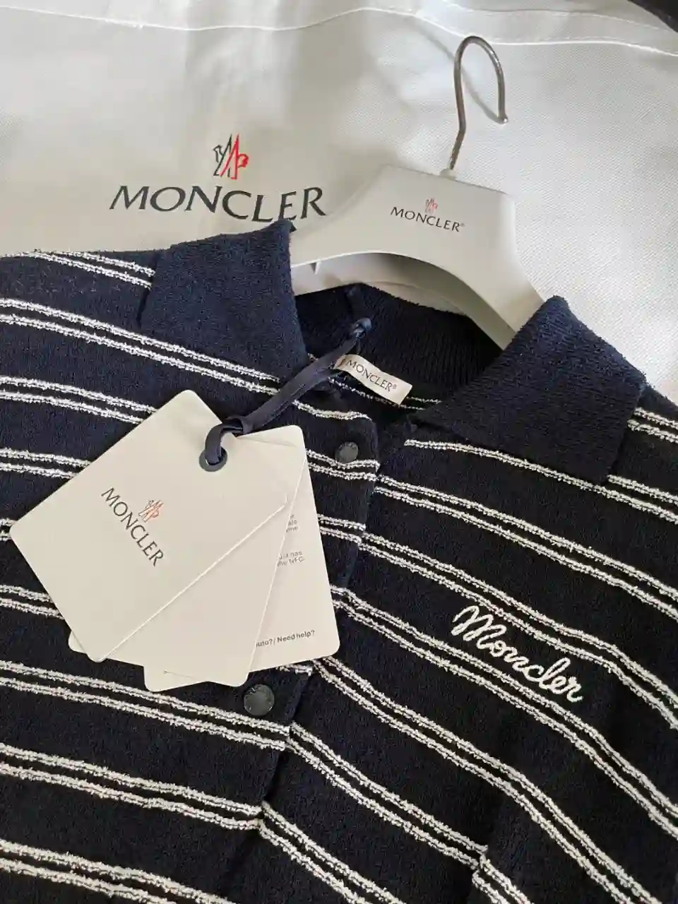 MONCLER 몽클레어 코튼 혼방 부클레 크레이프 폴로 셔츠 이미지 3