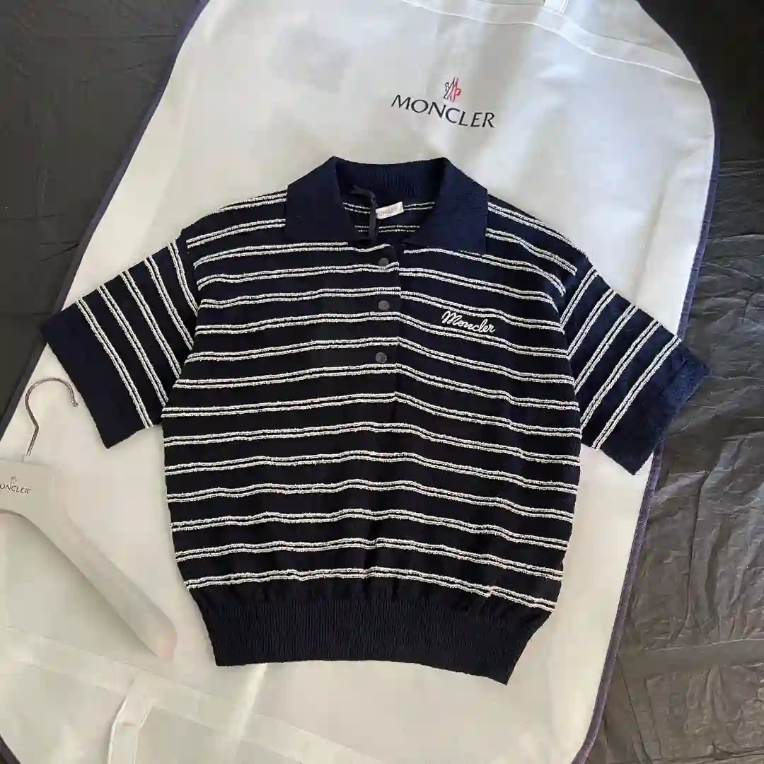 MONCLER 몽클레어 코튼 혼방 부클레 크레이프 폴로 셔츠 이미지 2