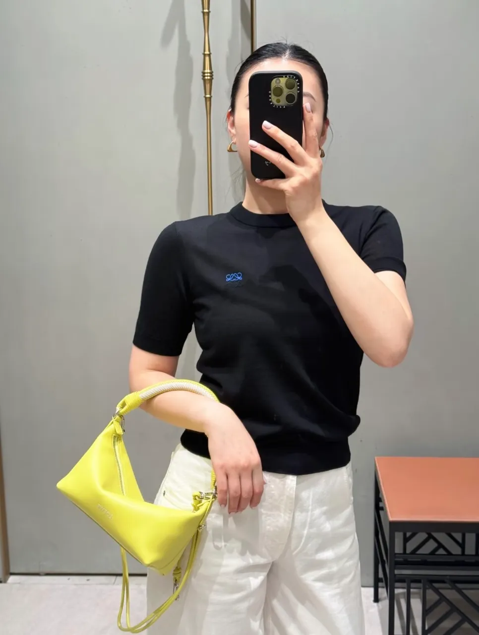 LOEWE 로에베 블랙 메리노 울 탑 이미지 1