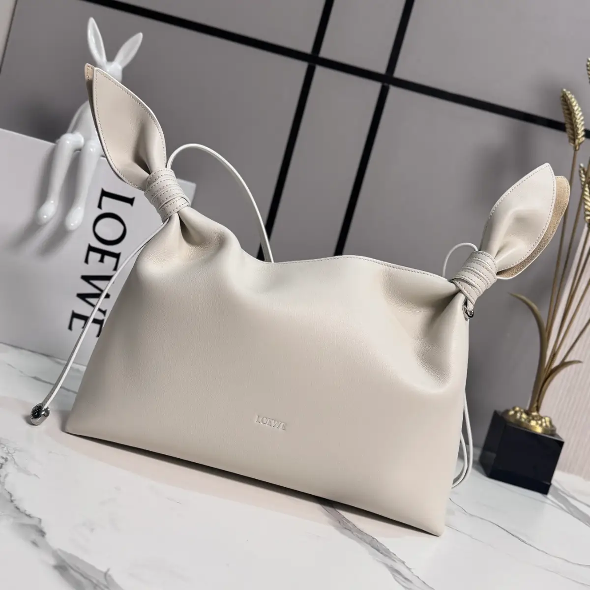 LOEWE 로에베 레더 스카프 숄더백 이미지 3